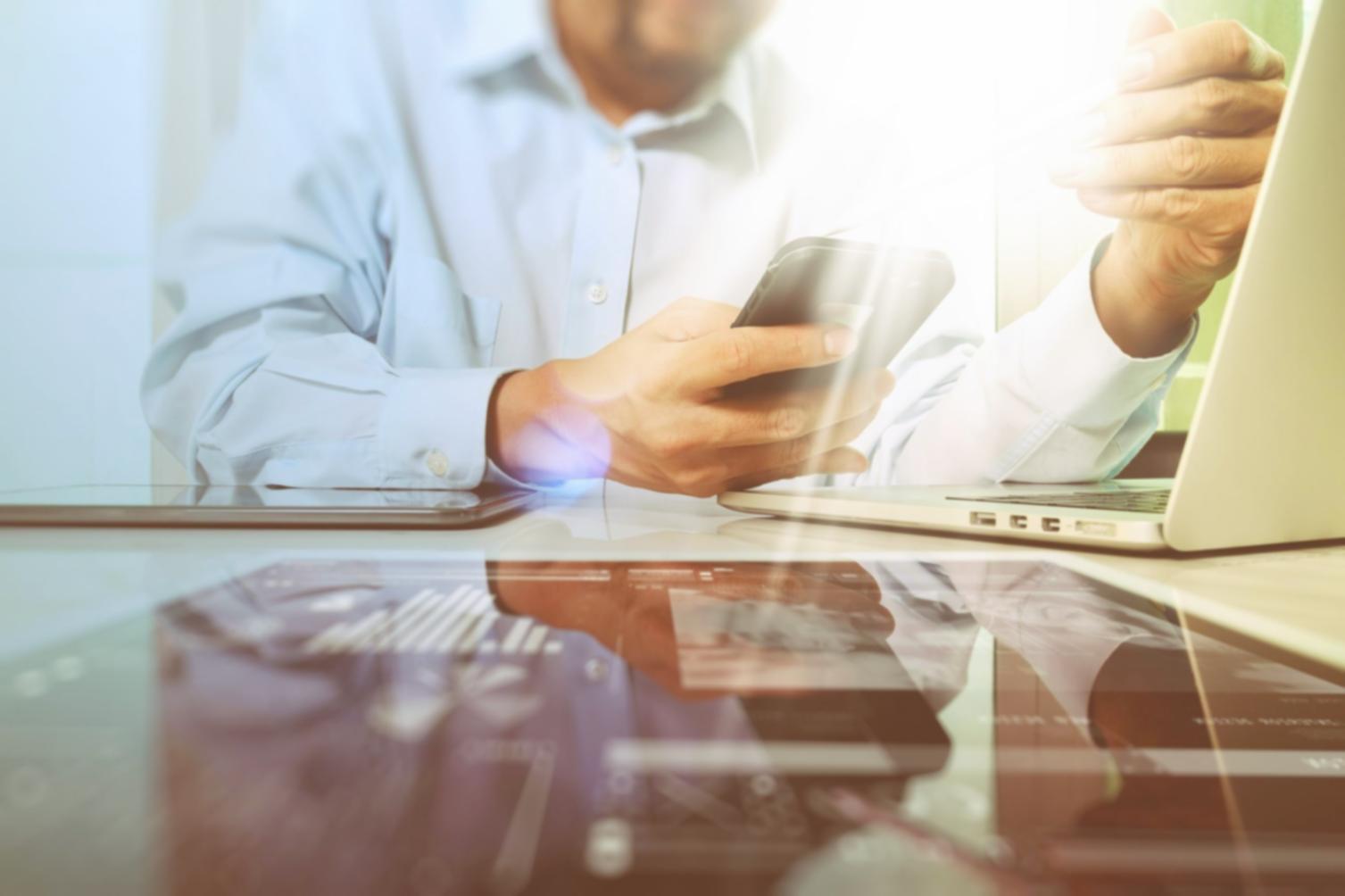 Technical session demonstrating smart contract development workflow